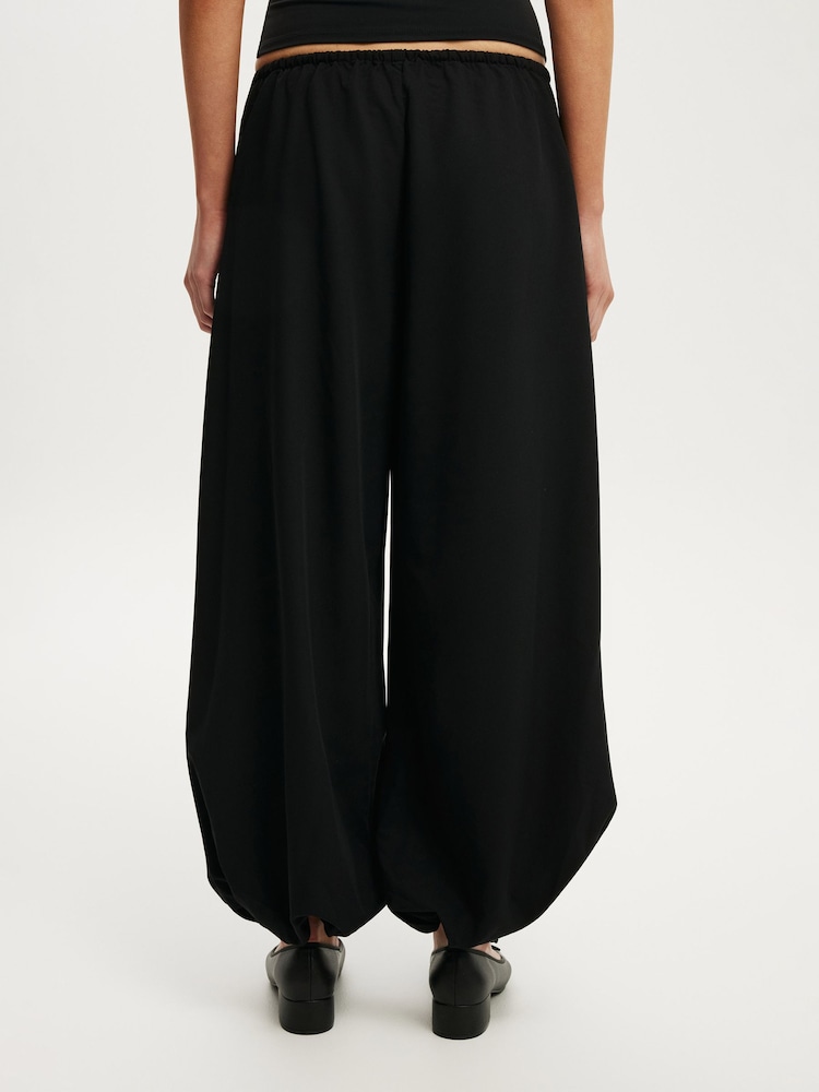 Cotton On Willow Balloon Suiting Trousers - 5şəkildən 5 şəkil Cotton On Willow Balloon Suiting Trousers - 5şəkildən 5 şəkil