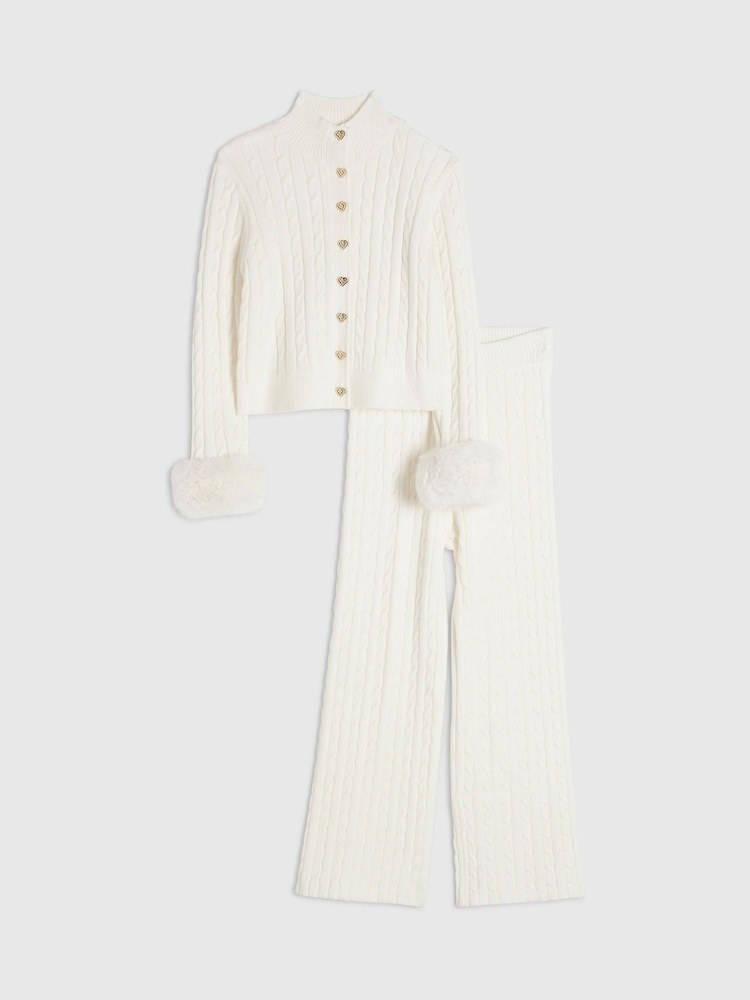 River Island Cardigan à câble en fausse fourrure et poignets Ensemble pantalon - Image 2 de 5 River Island Cardigan à câble en fausse fourrure et poignets Ensemble pantalon - Image 2 de 5