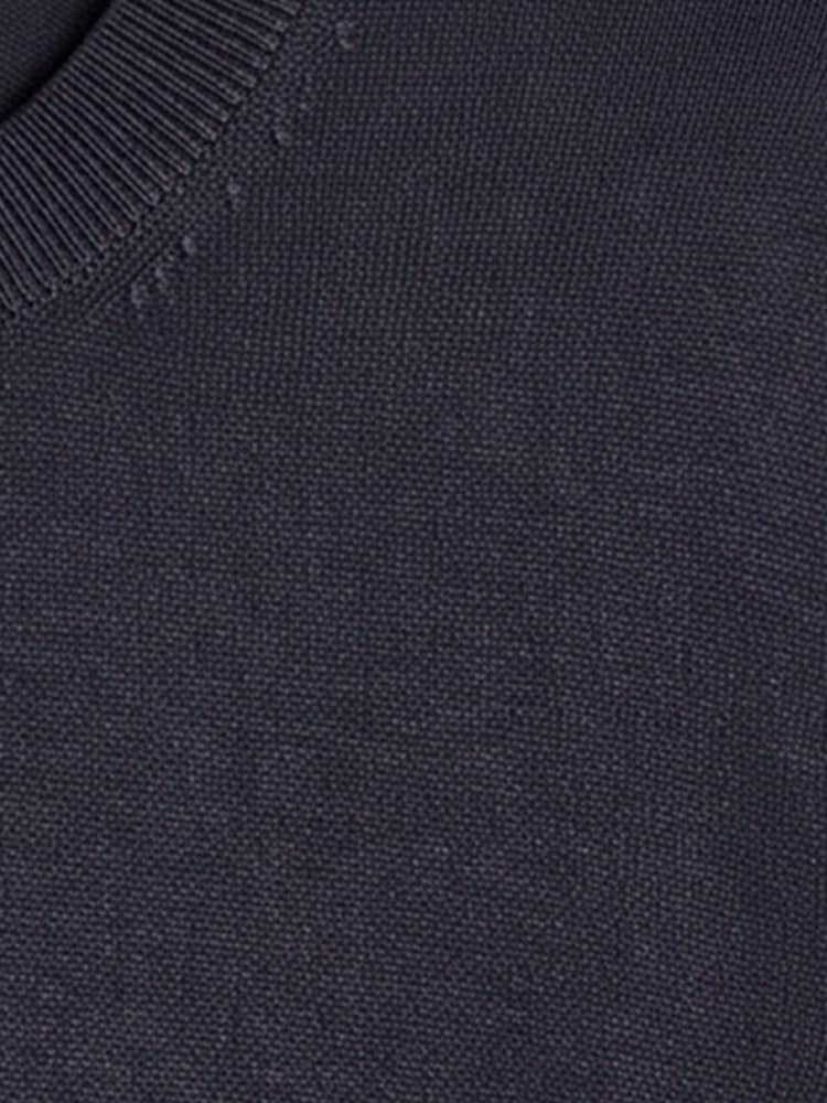 River Island Grey Essential Slim Fit Crew Neck Jumpers 2 Pack - Image 8 of 8 River Island Grey Essential Slim Fit Crew Neck Jumpers 2 Pack - Image 8 of 8