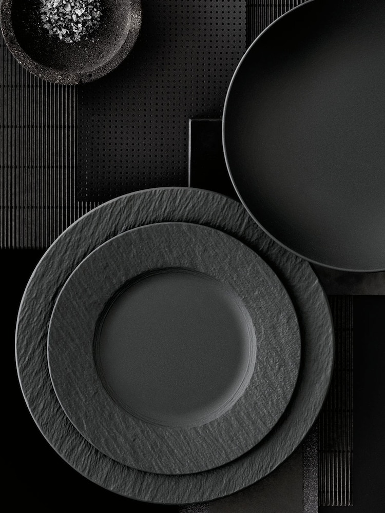 Villeroy & Boch Black Manufacture Rock Salad Plate - Image 2 of 3