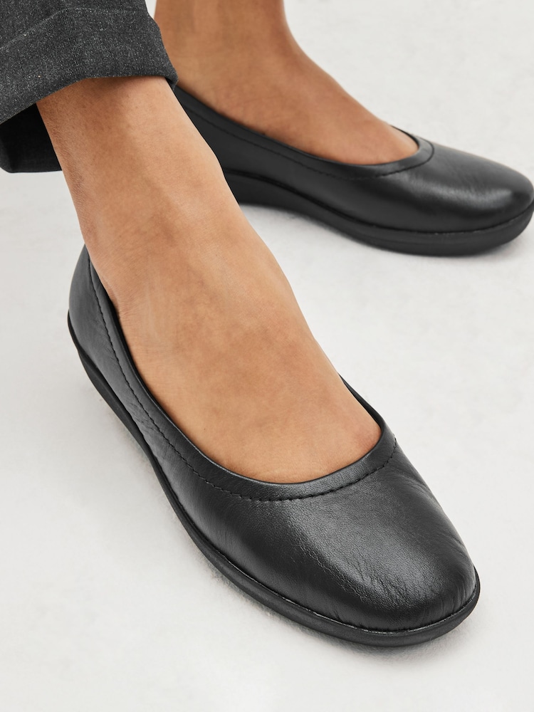 Black Leather Forever Comfort® with Motionflex EVA Ballerina Shoes - Image 2 of 9