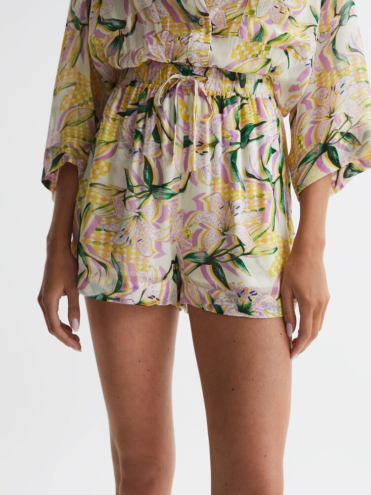 Reiss Yellow Print Anja Floral Print Drawstring Shorts - Image 4 of 4
