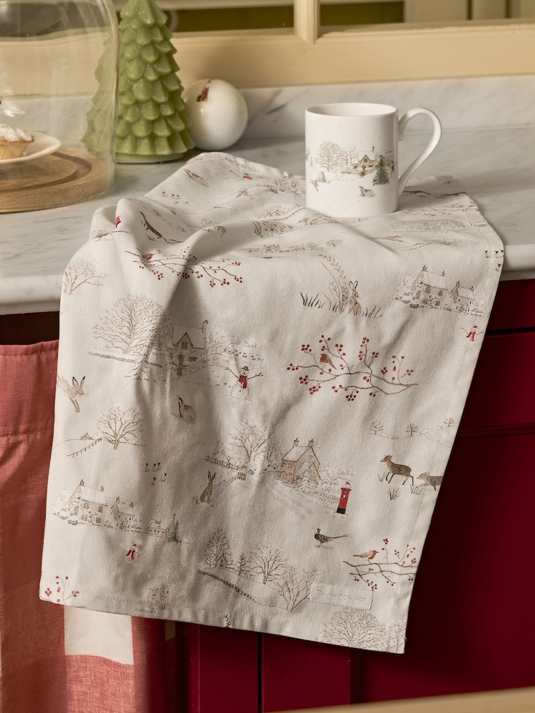 Sophie Allport Snowy Village Tea Towel - صورة 1 من 2 Sophie Allport Snowy Village Tea Towel - صورة 1 من 2
