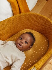 The Little Green Sheep Honey Gold Knitted Moses Basket and Mattress - Image 4 of 5