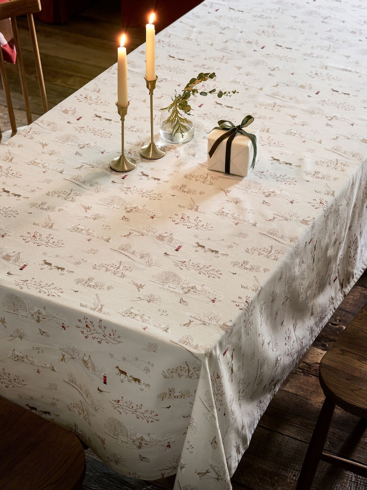 Sophie Allport Snowy Village Tablecloth - صورة 1 من 2 Sophie Allport Snowy Village Tablecloth - صورة 1 من 2