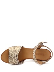 Pavers Animal Adjustable Buckle Wedges - Image 4 of 5