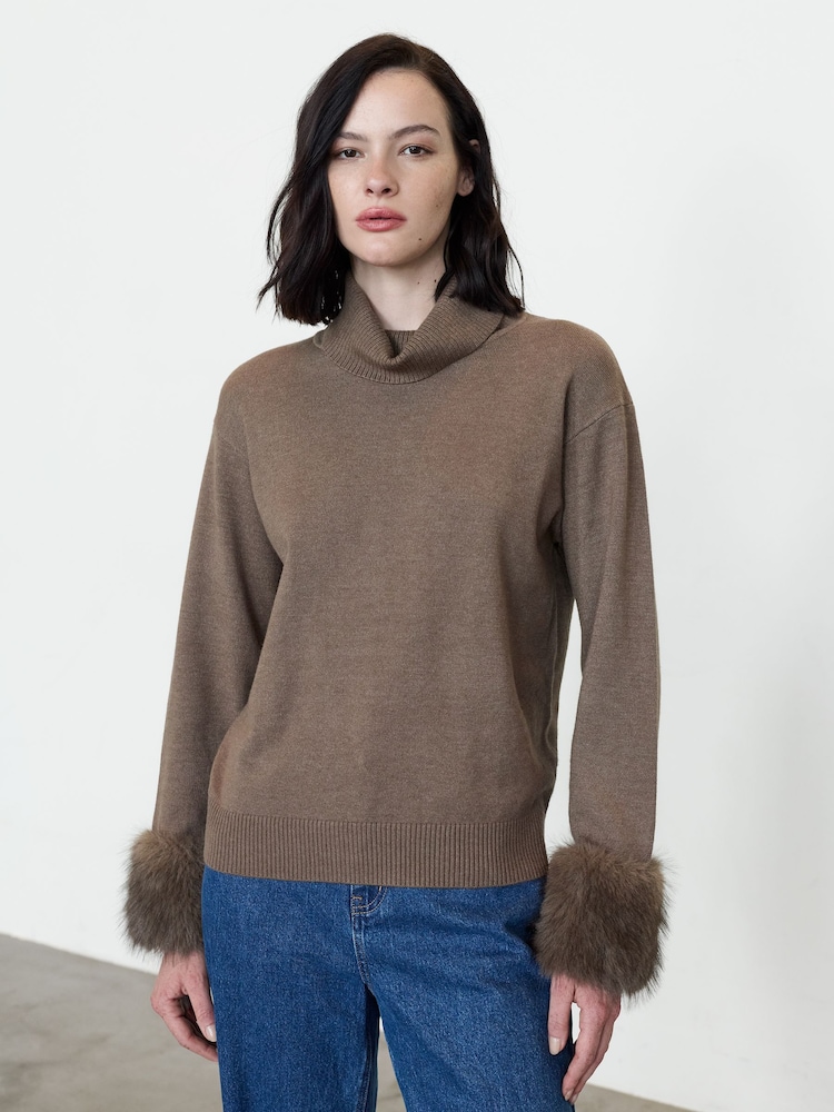 French Connection Brown Moana Fur Trim Slv Jumper - Image 2 of 7 French Connection Brown Moana Fur Trim Slv Jumper - Image 2 of 7