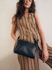 Black Leather Cross-Body Bag - Image 3 of 10