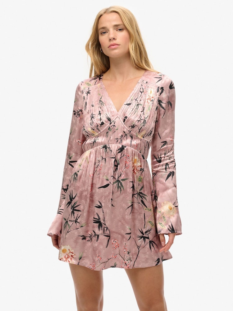 Superdry Мини-платья с расклешенными рукавами из жаккарда - Image 1 of 6