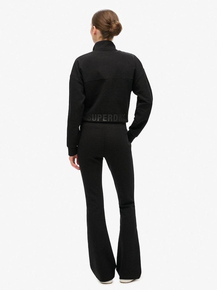 Черный - Superdry Sport Tech LR Flare Trousers - Image 2 of 6