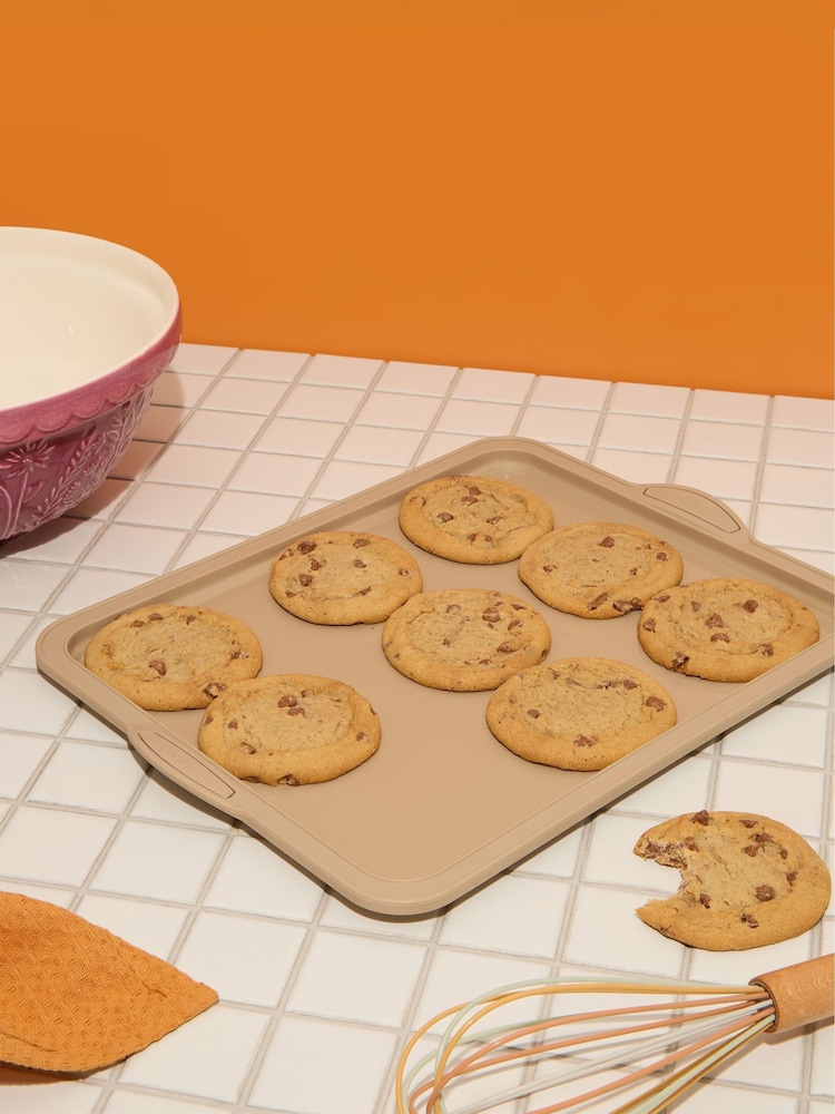 Judge Hazelnut Silicone Baking Tray - Image 1 of 2 Judge Hazelnut Silicone Baking Tray - Image 1 of 2