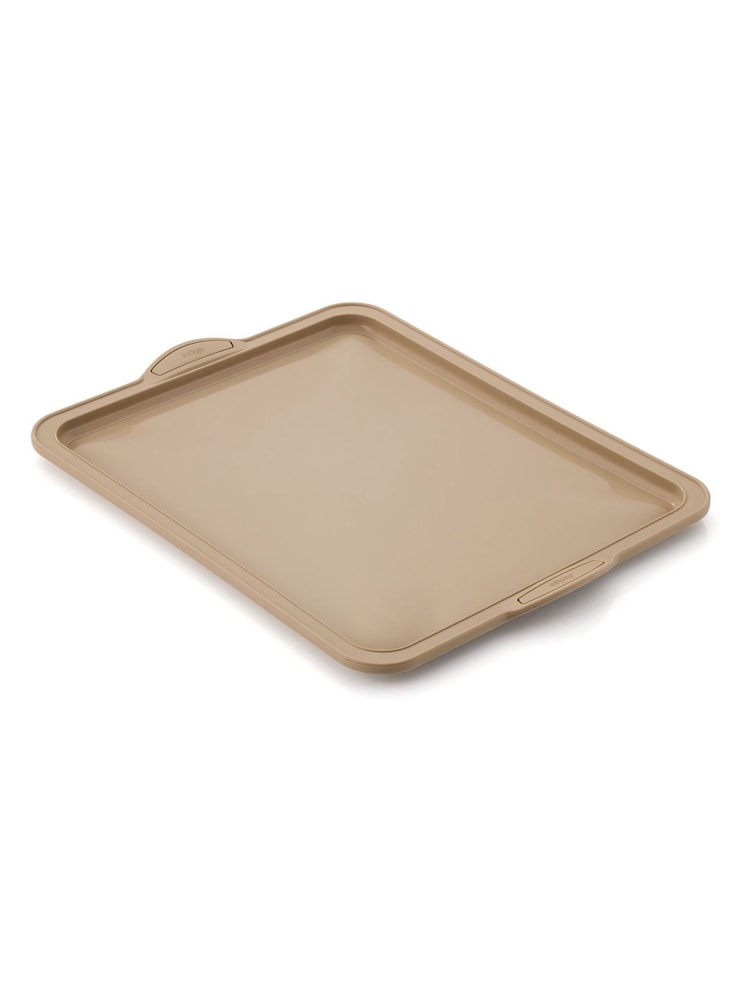 Judge Hazelnut Silicone Baking Tray - Image 2 of 2 Judge Hazelnut Silicone Baking Tray - Image 2 of 2