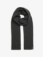 Gris hierro jaspeado - Bufanda básica de punto con logo de Superdry - Imagen 2 de 4