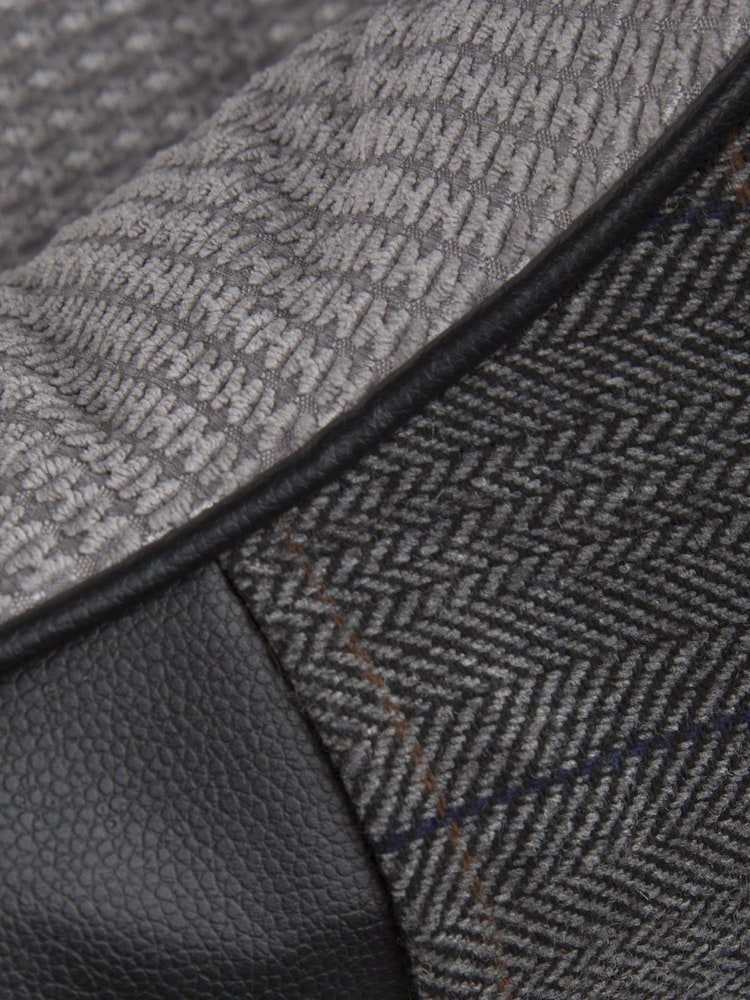 Scruffs® Black Washable Tweed Small Breed Dog Bed - Image 2 of 3