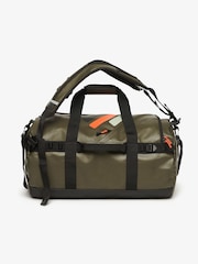 Bolsa tipo barril de lona de algodón 100 % de Superdry - Imagen 2 de 8