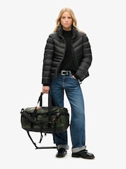 Bolsa tipo barril de lona de algodón 100 % de Superdry - Imagen 8 de 8