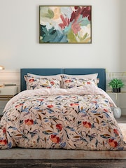 طقم من غطاء لحاف وكيس وسادة بيركال 180 خيطًا في البوصة المربعة بطبعة زهور الخشخاش من Ted Baker - صورة 4 من 5