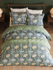 Morris & Co Blue Windrush Floral 180 Thread Count Percale Duvet Cover and Pillowcase Set - Image 3 of 6