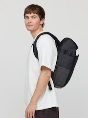 Melns - Kapten & Son Kapten & Son Bali Backpack - Attēls 6 no 7