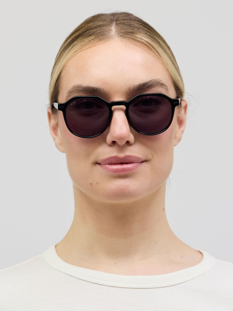 Kapten and Son Black Manila Sunglasses - Image 2 of 6 Kapten and Son Black Manila Sunglasses - Image 2 of 6