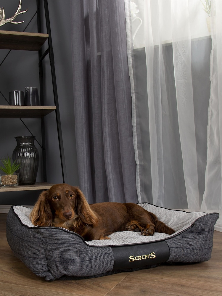 Scruffs® Black Washable Medium Breed Windsor Tweed Dog Bed - Image 1 of 4
