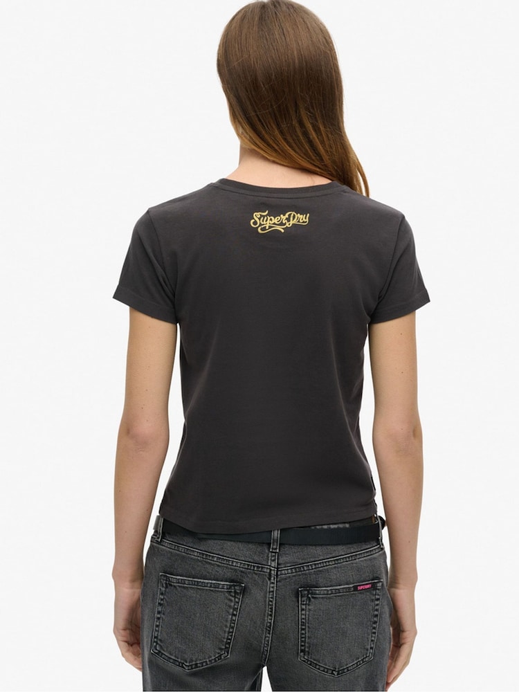 Negro bisonte - Camiseta pequeña entallada con tatuajes y diamantes de imitación de 100% algodón de Superdry - Imagen 2 de 6 Negro bisonte - Camiseta pequeña entallada con tatuajes y diamantes de imitación de 100% algodón de Superdry - Imagen 2 de 6