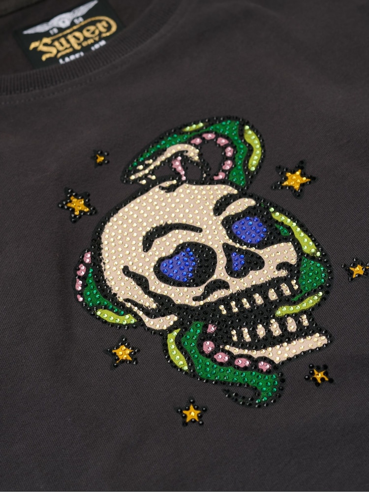 أسود Bison - تيشيرت ضيق من القطن 100% بقصّة قصيرة ومزين بتصميم رسمة مرصعة بحجر الراين تشكيلة Tattoo من Superdry - صورة 5 من 5