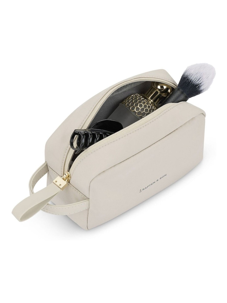 Kapten and Son White Trosa Wash Bag - Image 3 of 3