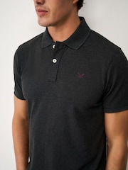 رمادي رمادي داكن - قميص بولو بيكيه قطن 100% من Crew Clothing - صورة 3 من 4