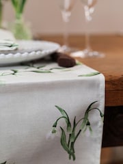Avalon Home Natural Snowdrop and Hellebore Table Runner - Image 3 of 6