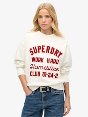 Off White - Superdry, בצבע אוף-וייט, סווטשירט בגזרה רפויה עם צווארון עגול ורקמה, %100 כותנה - Image 1 of 3