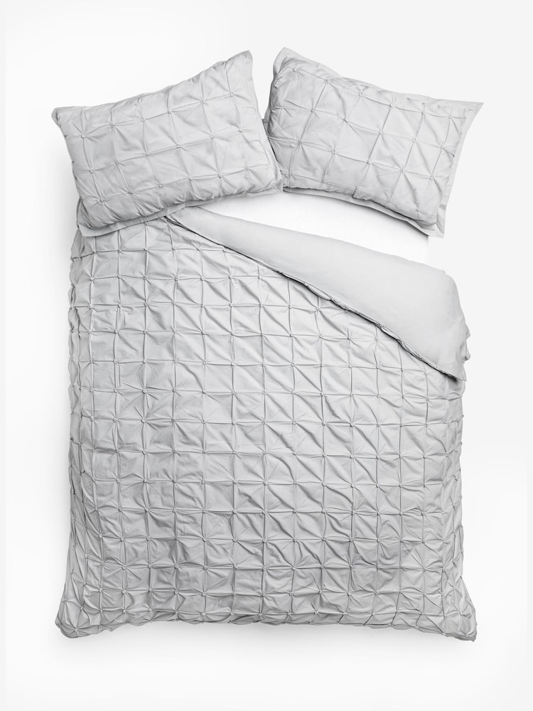 Tekstured pleats duvet pokrov in blazina set - Slika 2 iz 4