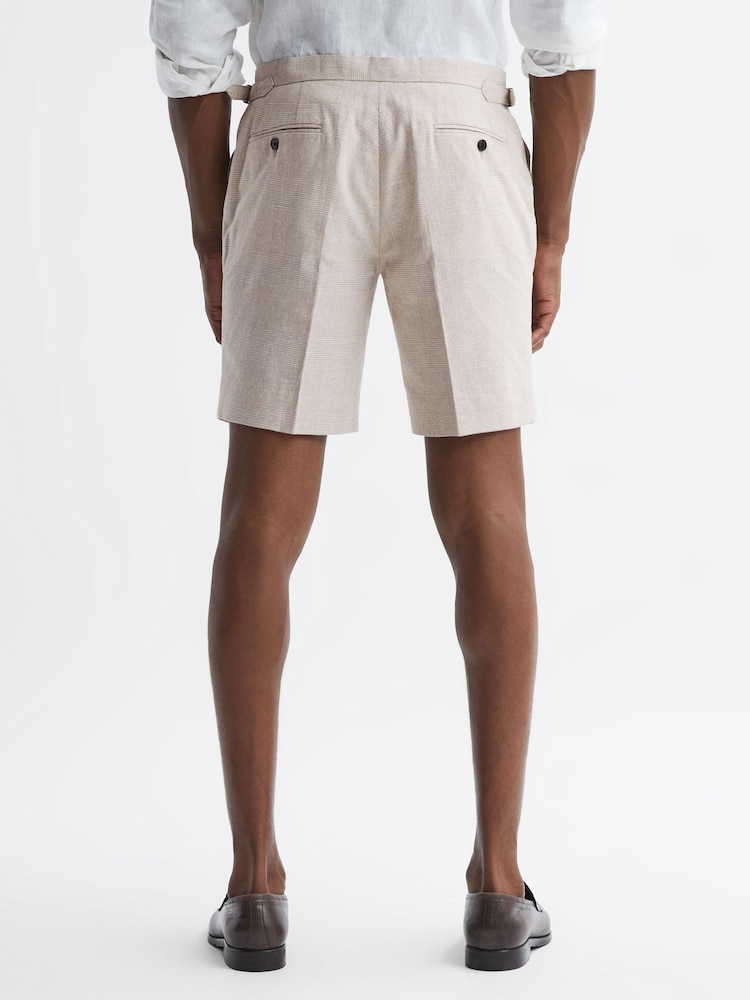 Reiss Oatmeal Craft Slim Fit Cotton-Linen Check Adjustable Shorts - Image 5 of 5