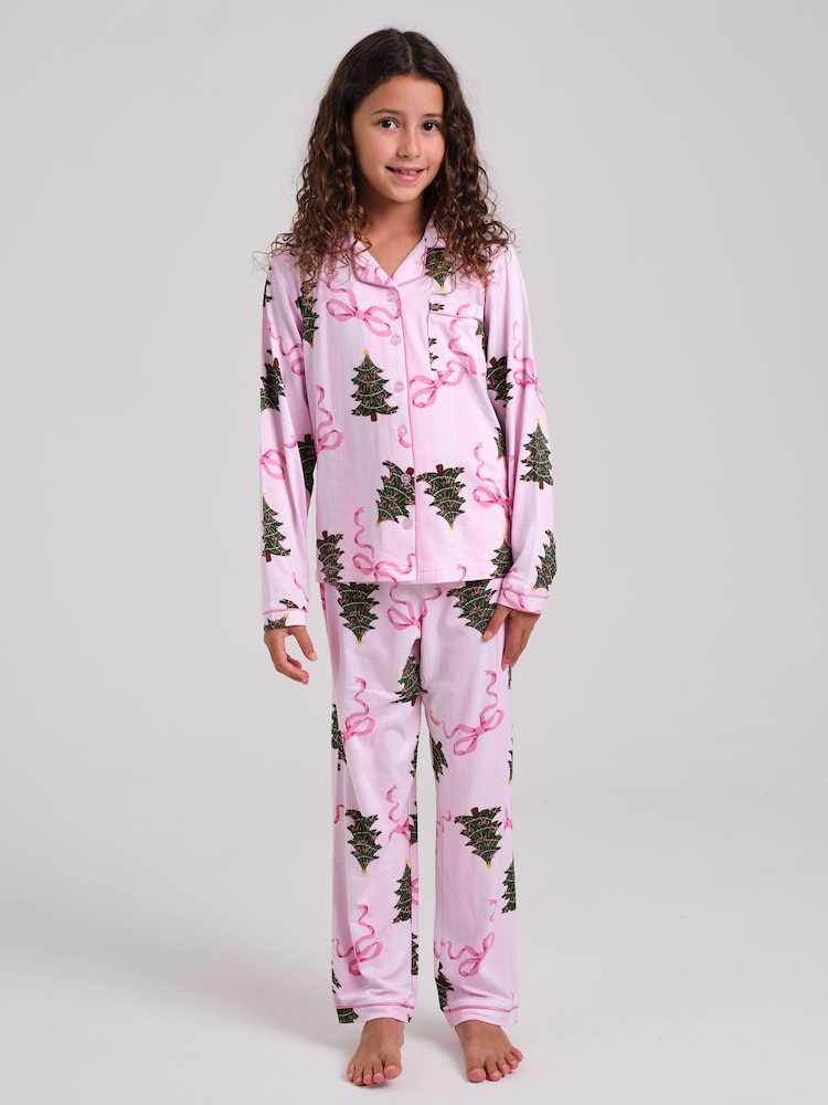 Loungeable Christmas Bow Stripe Super Soft Long Sleeve Button Through Pyjamas Set - Image 2 de 4 Loungeable Christmas Bow Stripe Super Soft Long Sleeve Button Through Pyjamas Set - Image 2 de 4