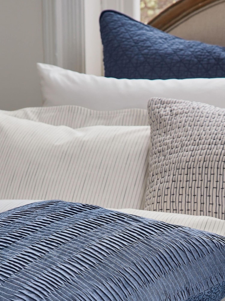 Bedeck of Belfast Cream Linnea Duvet Cover and Pillowcase Set - Image 2 of 5
