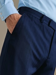 Синий - Charles Tyrwhitt слим фит деловые брюки с узором "в елочку" Performance - Изображение 3 5