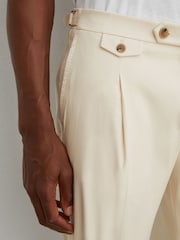 Pierre - Pantalons ajustés en coton mélangé avec ajusteur latéral Reiss Float - Image 3 de 6