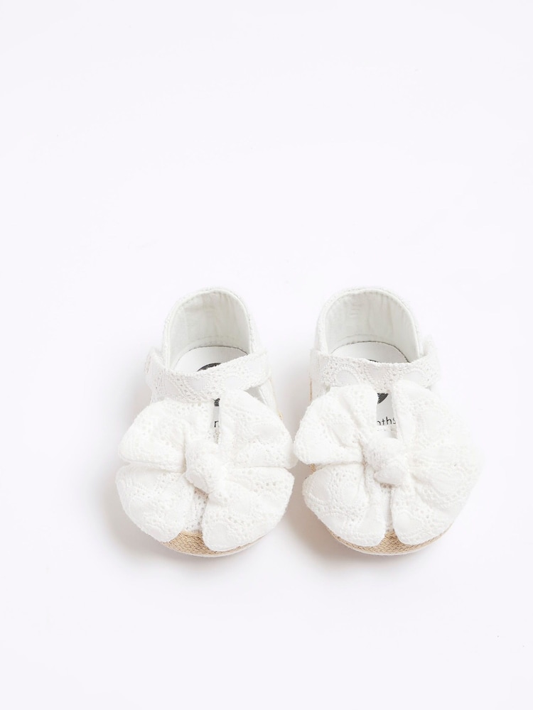 River Island White Broderie Bow Baby Girls Sandals - Image 1 of 5