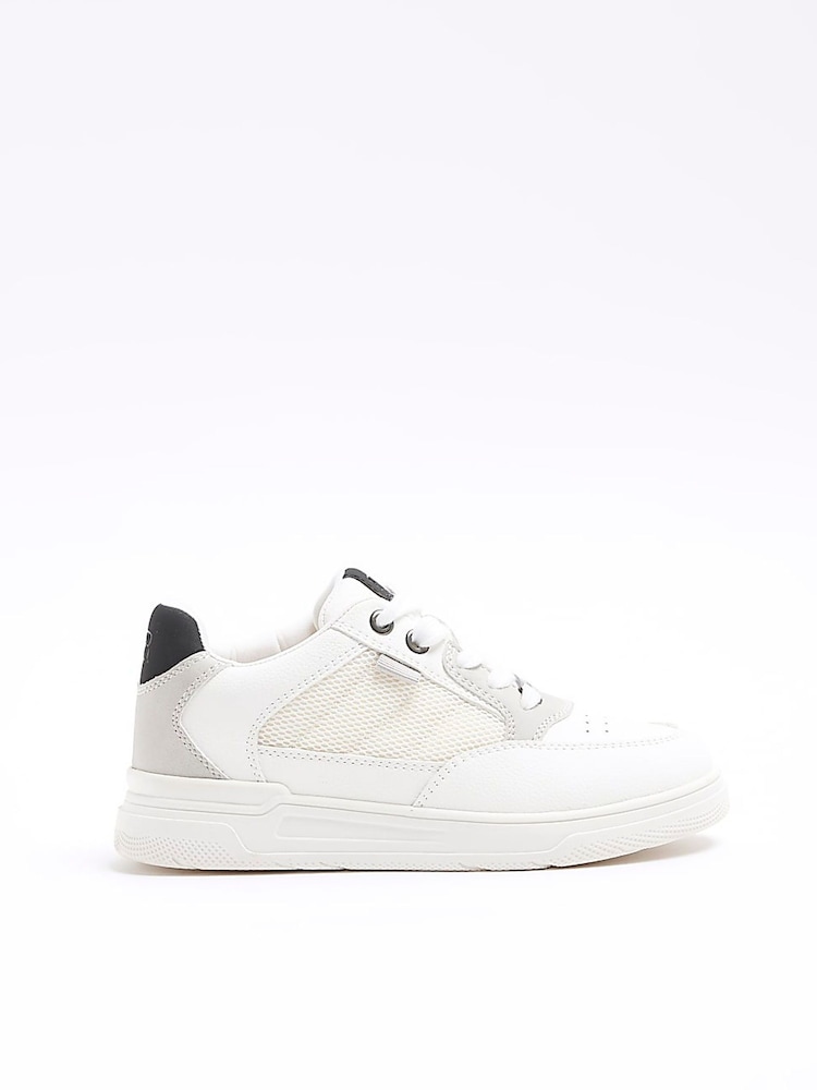 Blanco - Zapatillas de deporte de malla para niño de River Island - Imagen 1 de 5