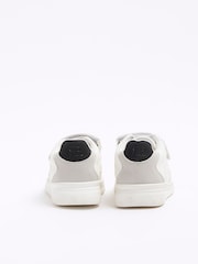 Off White - Zapatillas de deporte de malla para niño de River Island - Imagen 3 de 4