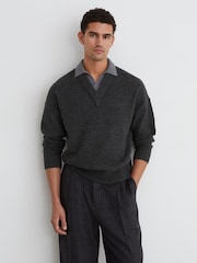Reiss Charcoal Grey Corey Wool V-Neck Contrast-Collar Jumper - Image 1 of 6