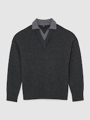 Reiss Charcoal Grey Corey Wool V-Neck Contrast-Collar Jumper - Image 2 of 6