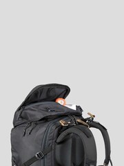 Decathlon Black 40 Litres Travel 100 Trekking Backpack - Image 3 of 5