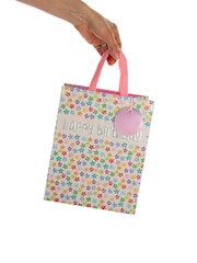 Hallmark Pink 3 Medium Wendy Jones-Blackett Floral Gift Bags - Image 4 of 6