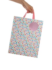 Hallmark Pink 3 Large Wendy Jones-Blackett Floral Gift Bags - Image 4 of 6