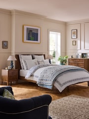 Nina Campbell Blue Indienne Quilted Bedspread - Image 3 of 6