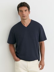 Reiss Navy Malibu Cotton V-Neck Relaxed-Fit T-Shirt - Image 3 of 6