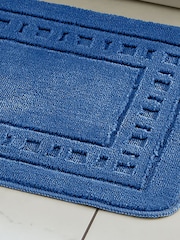 Catherine Lansfield Set of 2 Blue Armoni Bath Set - Image 2 of 4