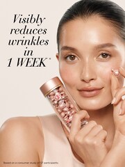 Elizabeth Arden Retinol + HPR Ceramide Capsules Rapid Skin Renewing Serum, 90pc - Image 2 of 6
