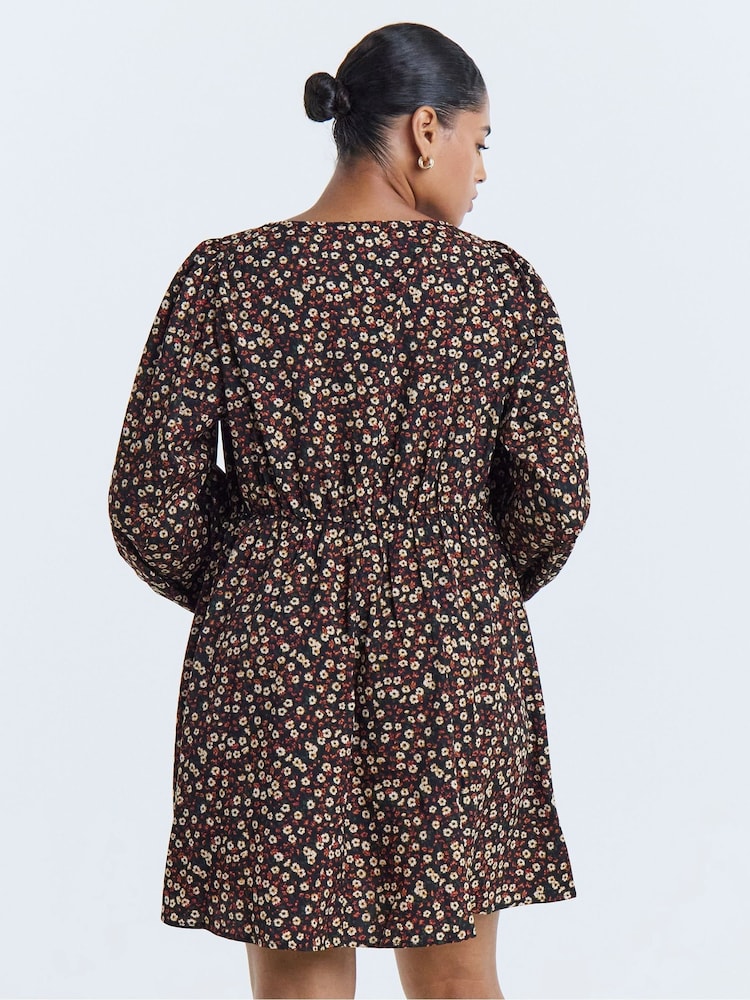 Simply Be Brown Historic Detail Skater Dress - Image 2 of 4 Simply Be Brown Historic Detail Skater Dress - Image 2 of 4